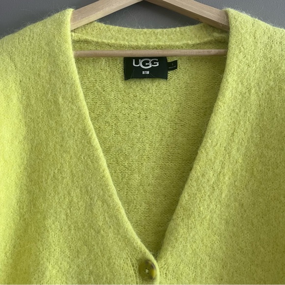 UGG Women's Jaelyn Cardigan Alpaca Wool Blend V-Neck Lime Yellow Sz Small - Picture 4 of 13